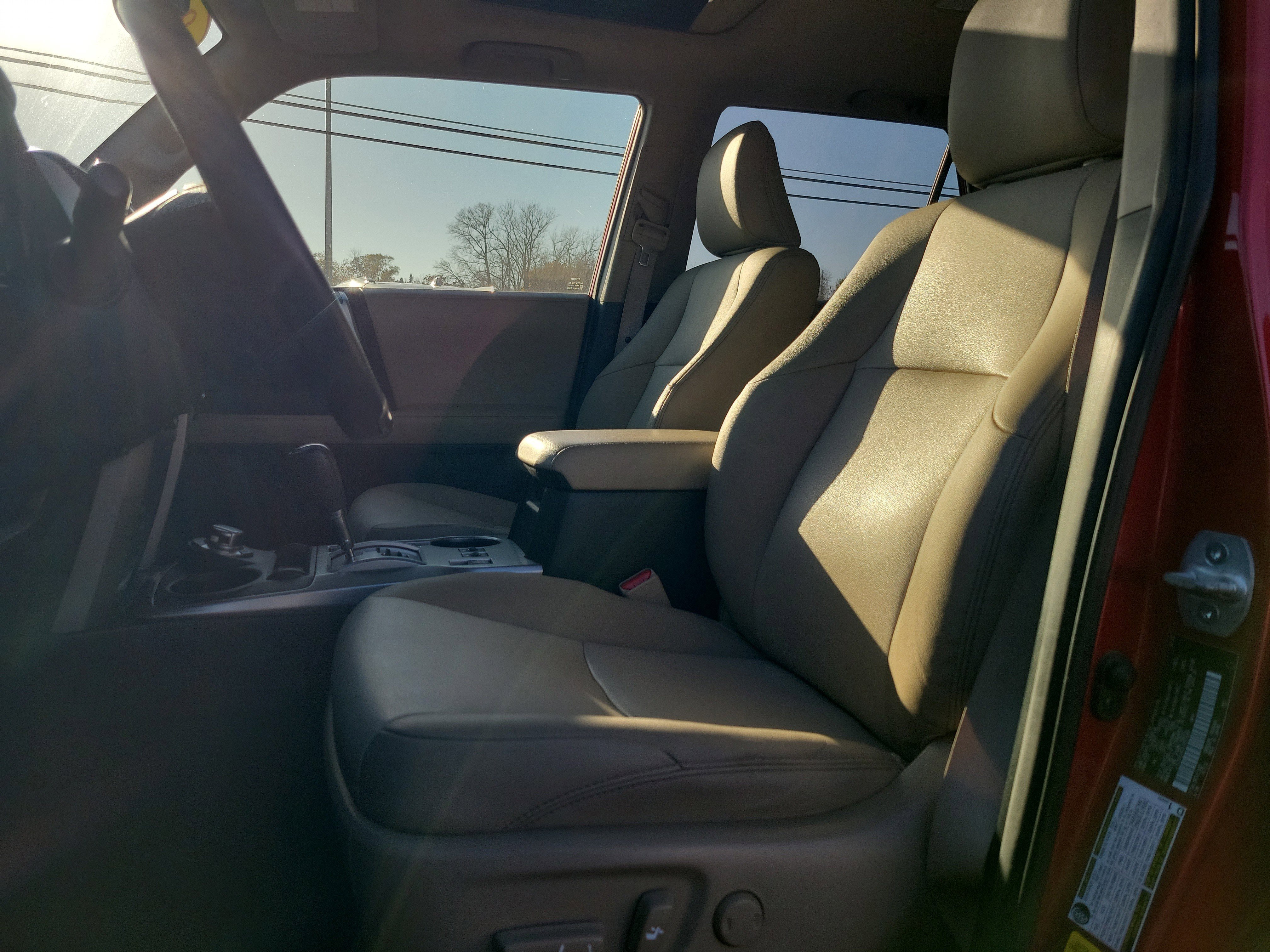 Used 2020 Toyota 4Runner SR5 Premium image 17