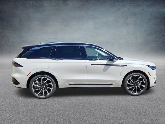 New 2025 Lincoln Nautilus Black Label image 8