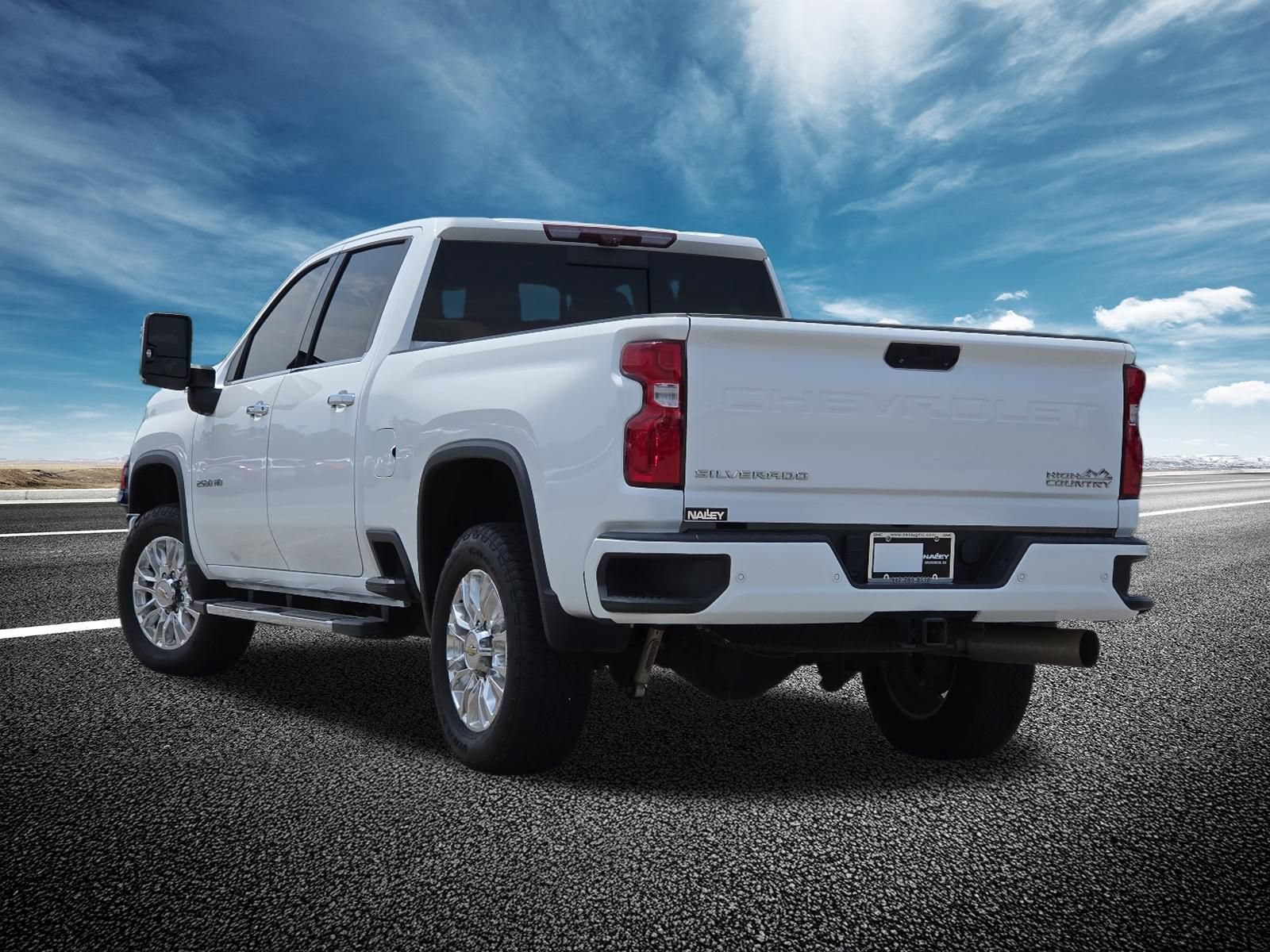 Used 2022 Chevrolet Silverado 2500 High Country w/ Z71 Off-Road Package AWD/4WD image 20