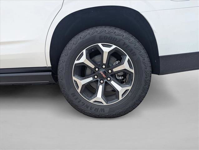 New 2026 GMC Yukon AT4 image 10