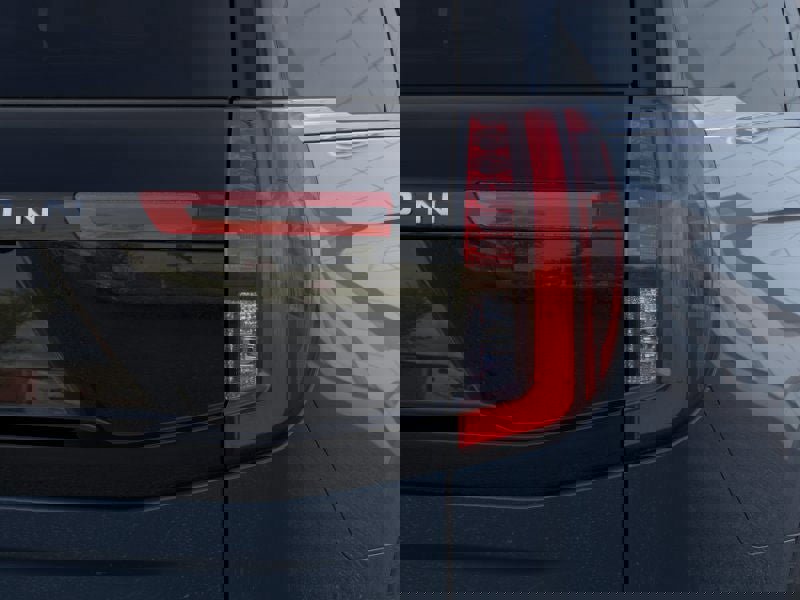 New 2025 Ford Expedition Platinum w/ Platinum Ultimate Package image 21