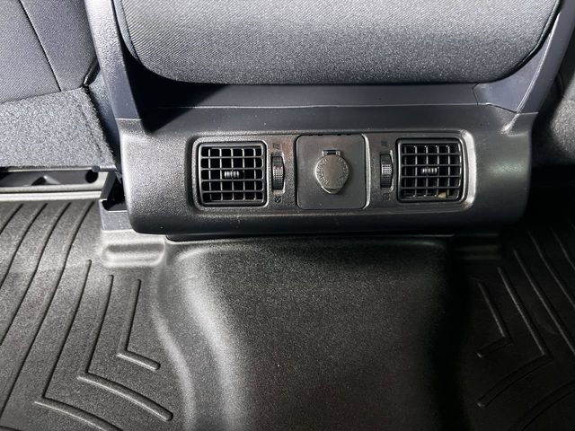 Used 2017 Toyota Tundra SR5 AWD/4WD image 19