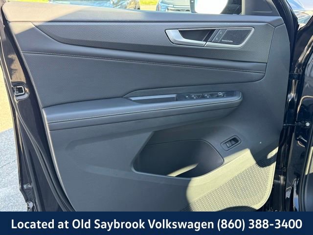 New 2025 Volkswagen Atlas Cross Sport SEL Premium R-Line image 32