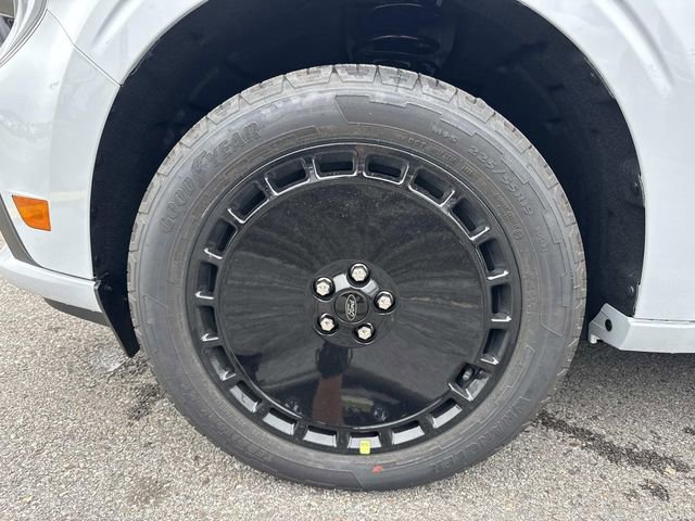 New 2026 Ford Maverick Lobo image 9