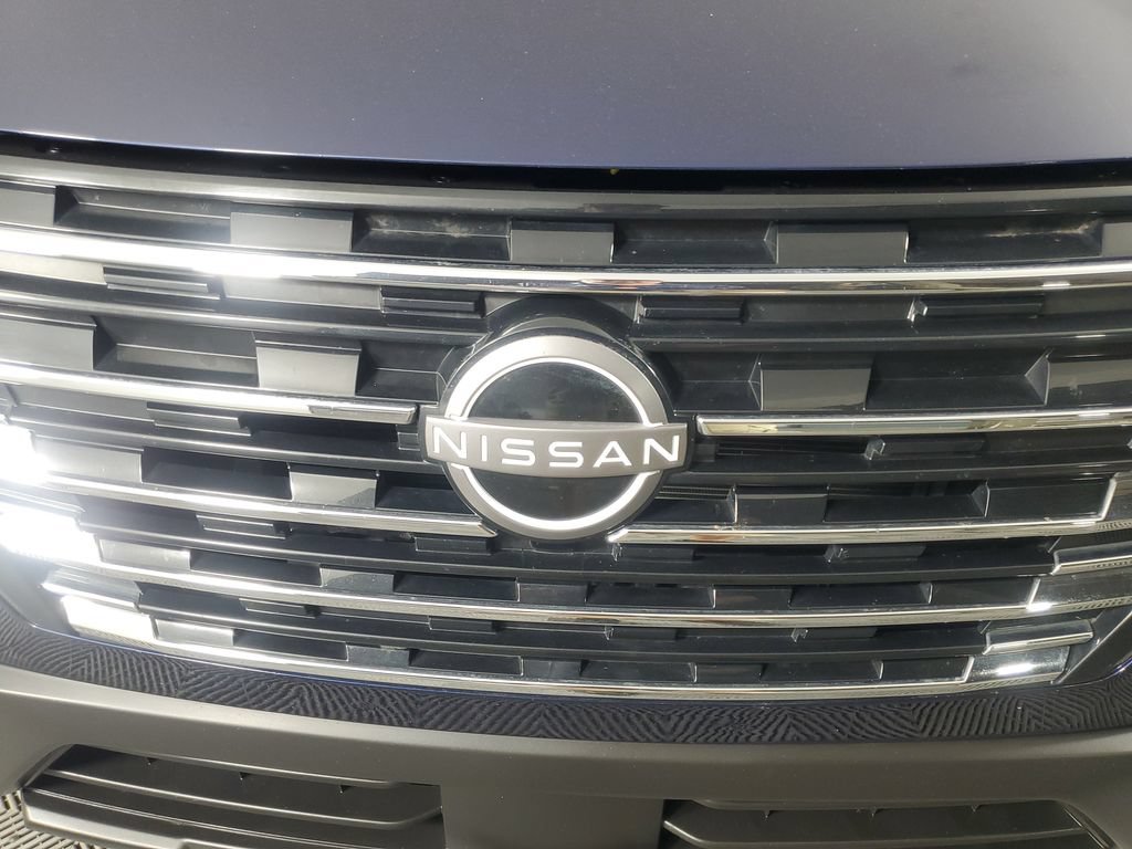 Used 2025 Nissan Rogue SV FWD image 10