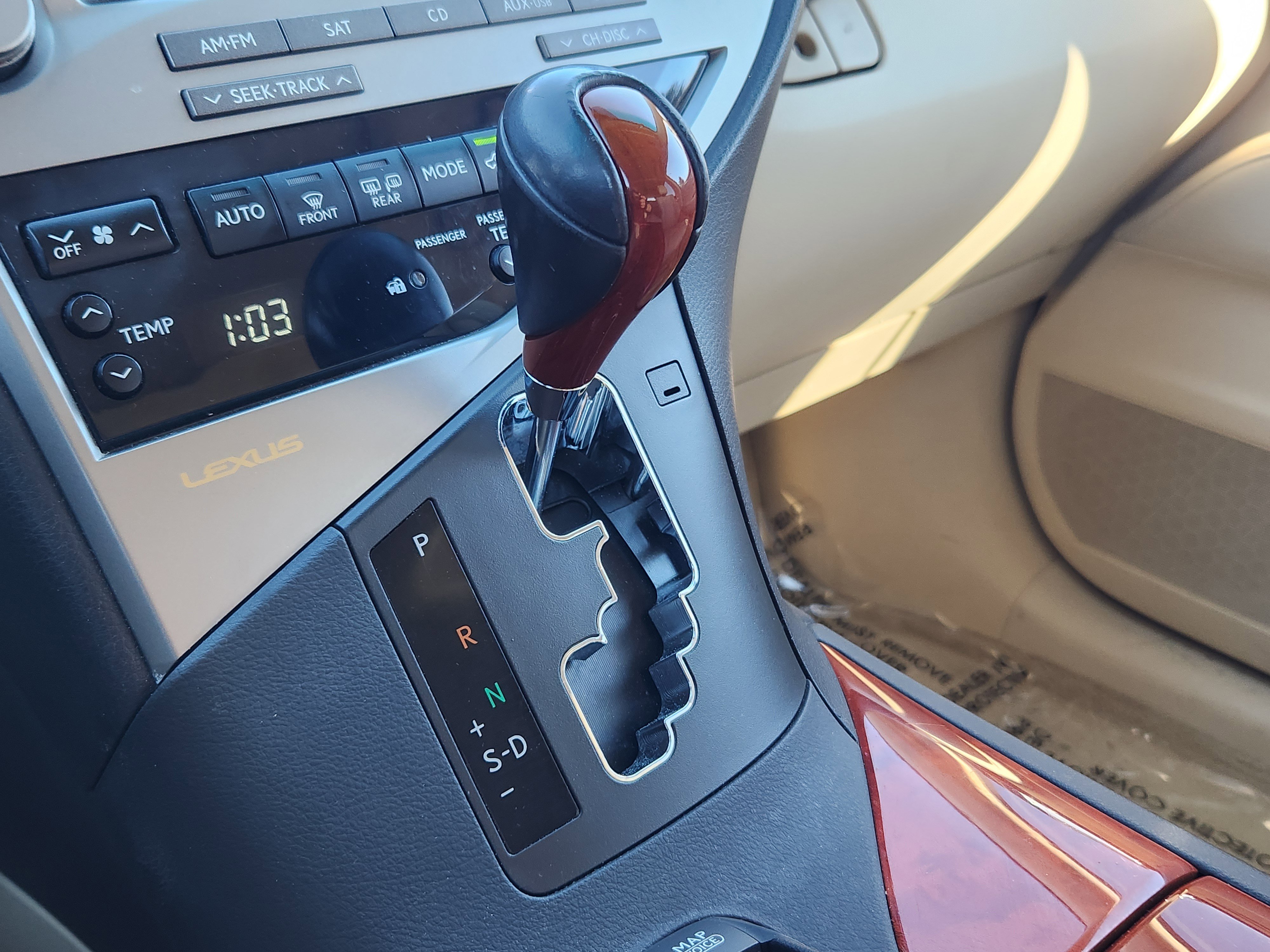 Used 2010 Lexus RX 450h AWD image 11