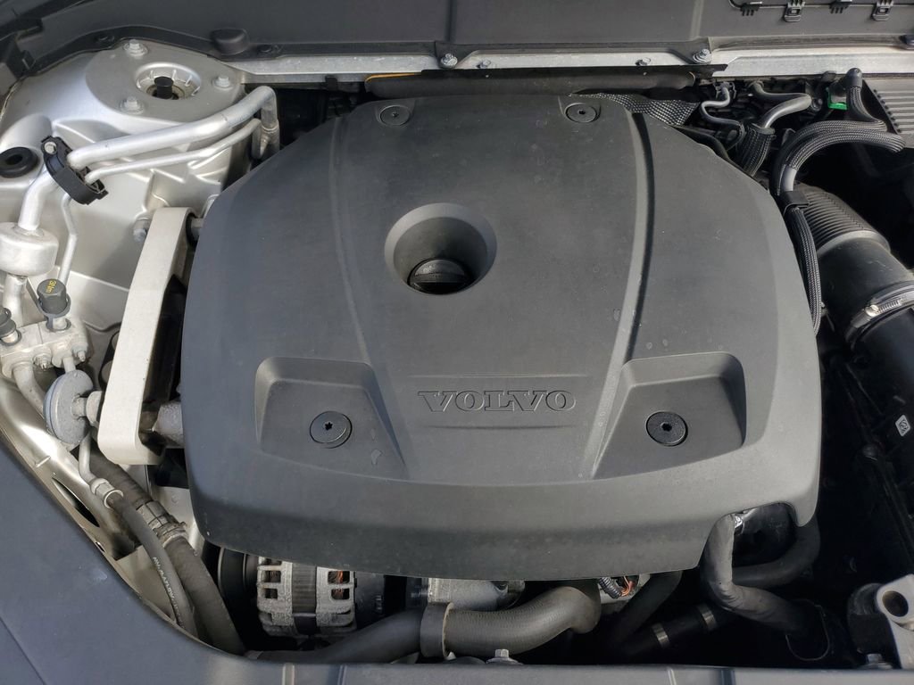 Used 2020 Volvo XC60 T5 Inscription image 9