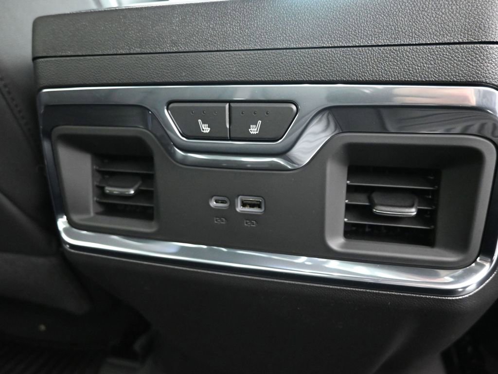 New 2026 Chevrolet Silverado 1500 LTZ w/ Z71 Off-Road Package image 9