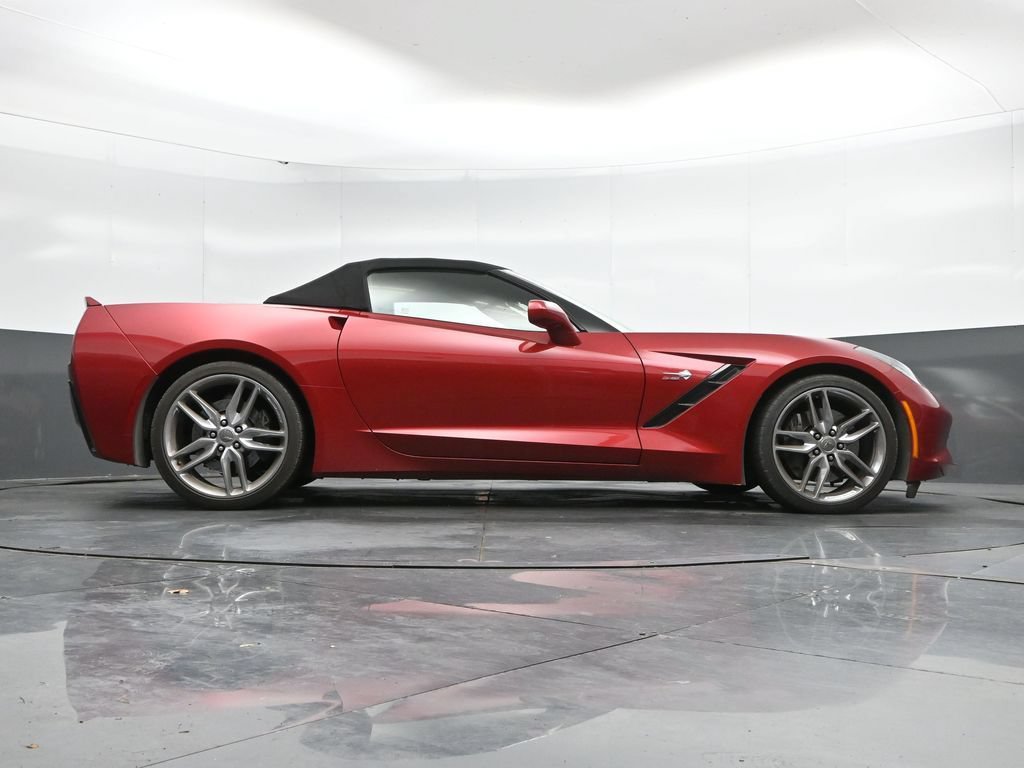 Used 2015 Chevrolet Corvette Stingray Convertible w/ 3LT Preferred Equipment Group RWD image 32