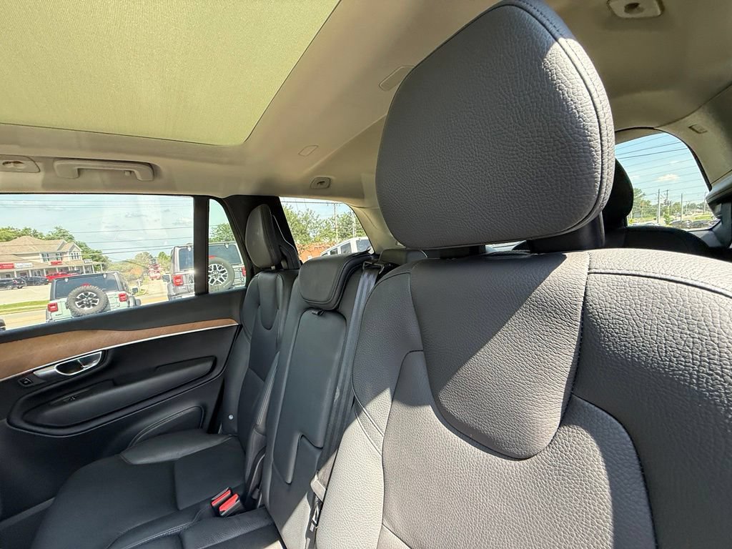 Used 2024 Volvo XC90 B6 Plus AWD/4WD image 25