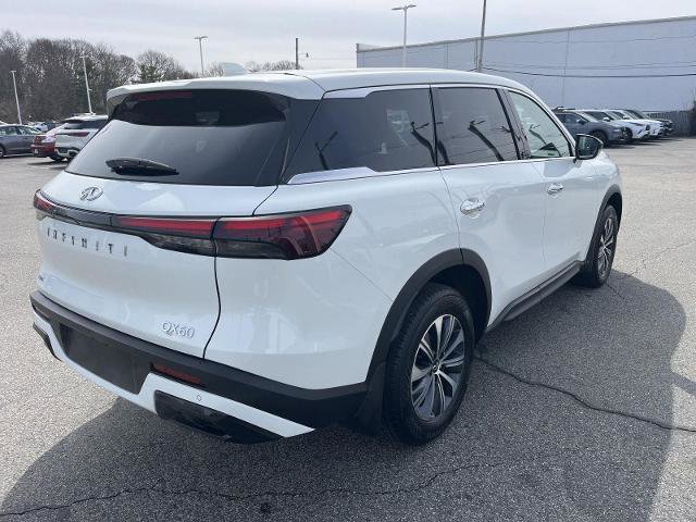 Certified 2024 INFINITI QX60 Pure image 3