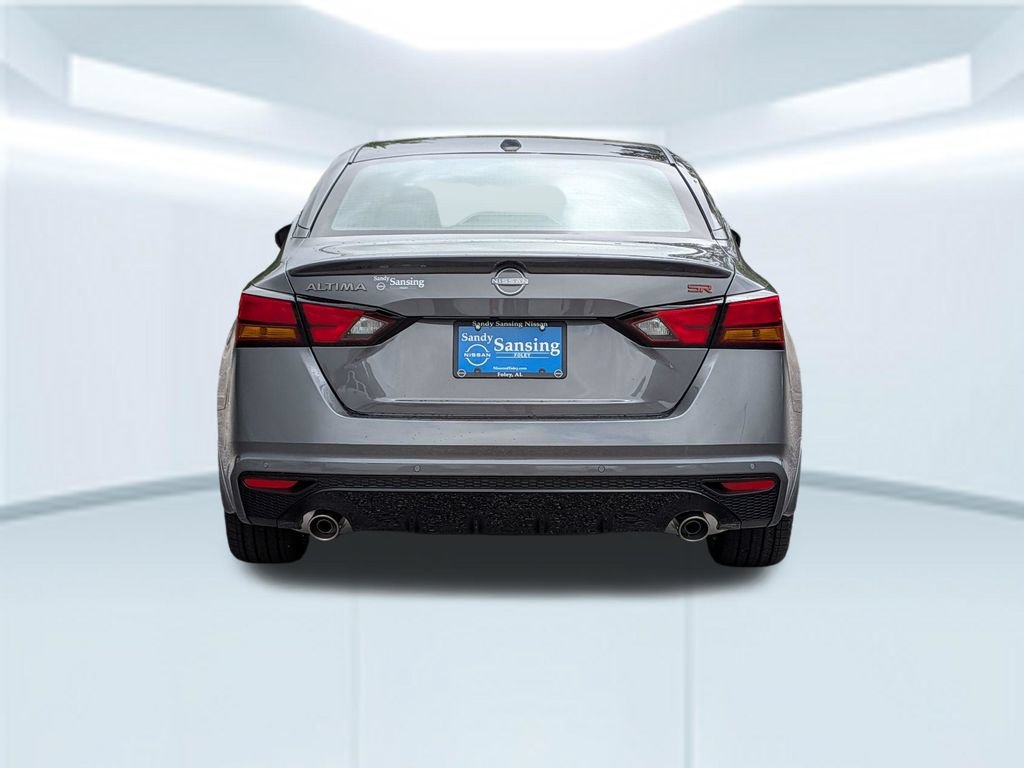 New 2026 Nissan Altima 2.5 SR w/ SR Premium Package FWD image 6