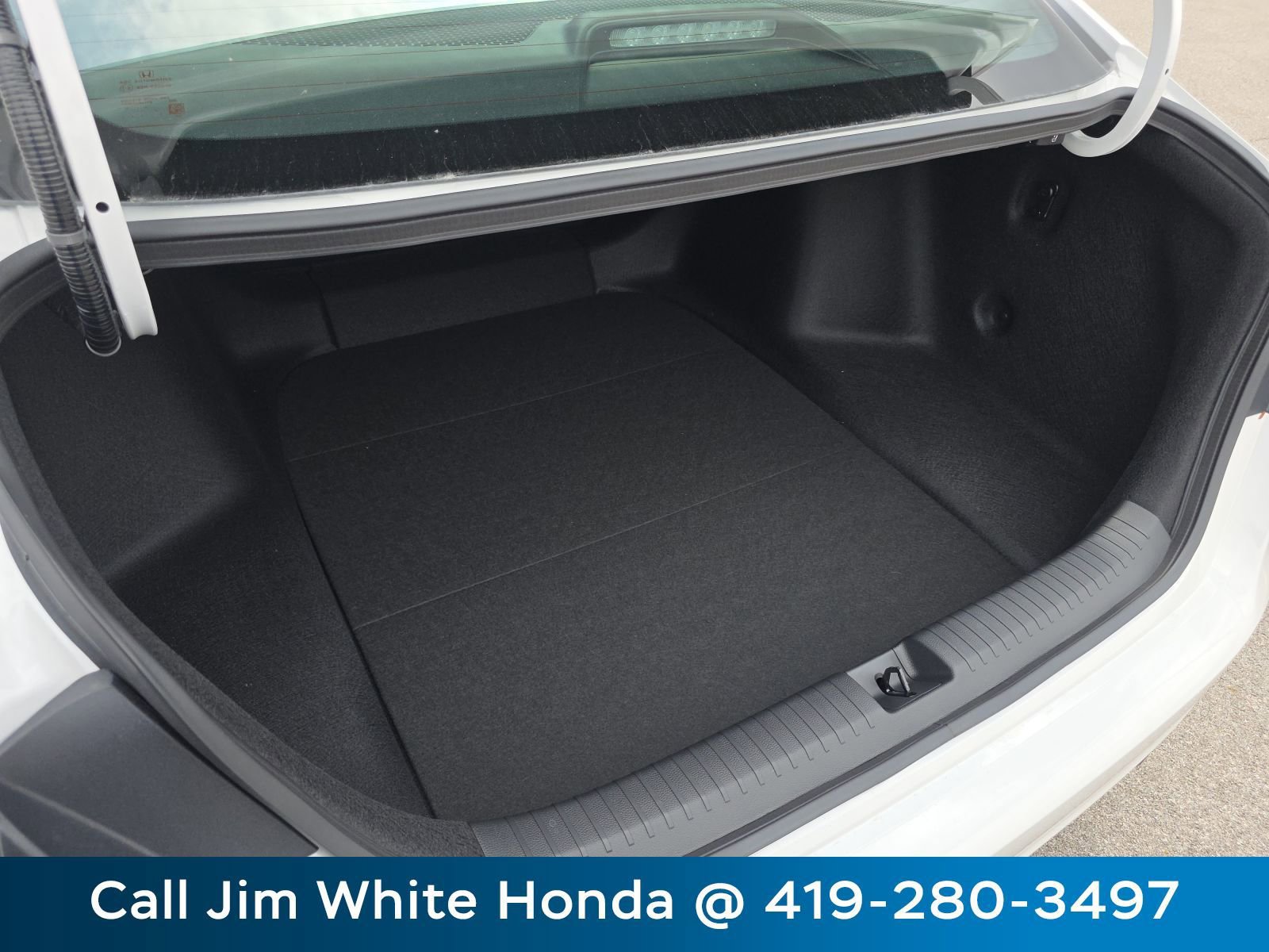 New 2025 Honda Accord LX image 15