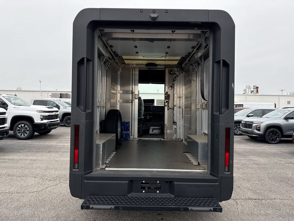 Used 2024 Chevrolet Brightdrop 400 w/ Commercial Equipment Package AWD/4WD image 15