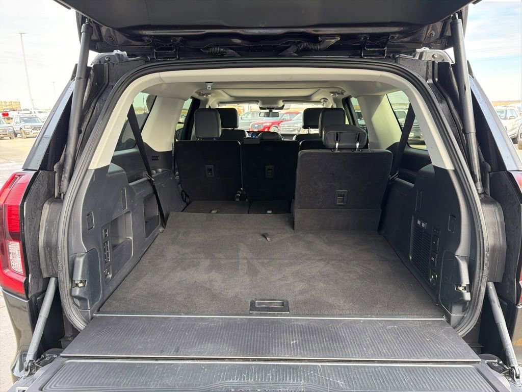 Used 2025 Ford Expedition Max Active AWD/4WD image 25