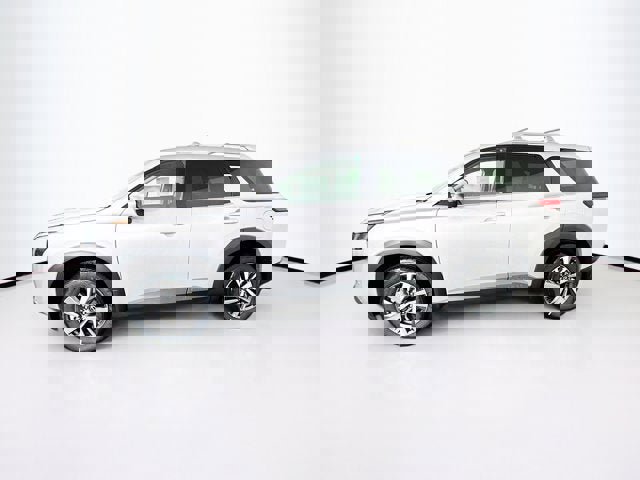 New 2025 Nissan Pathfinder SL w/ Cargo Package image 8