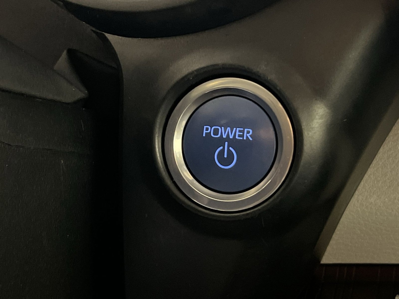 Used 2024 Toyota Sienna XLE image 34