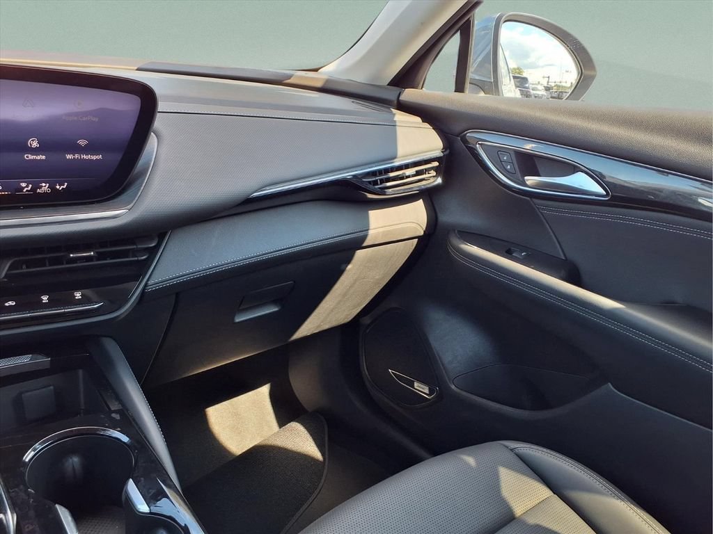 Certified 2025 Buick Envision Preferred AWD/4WD image 19