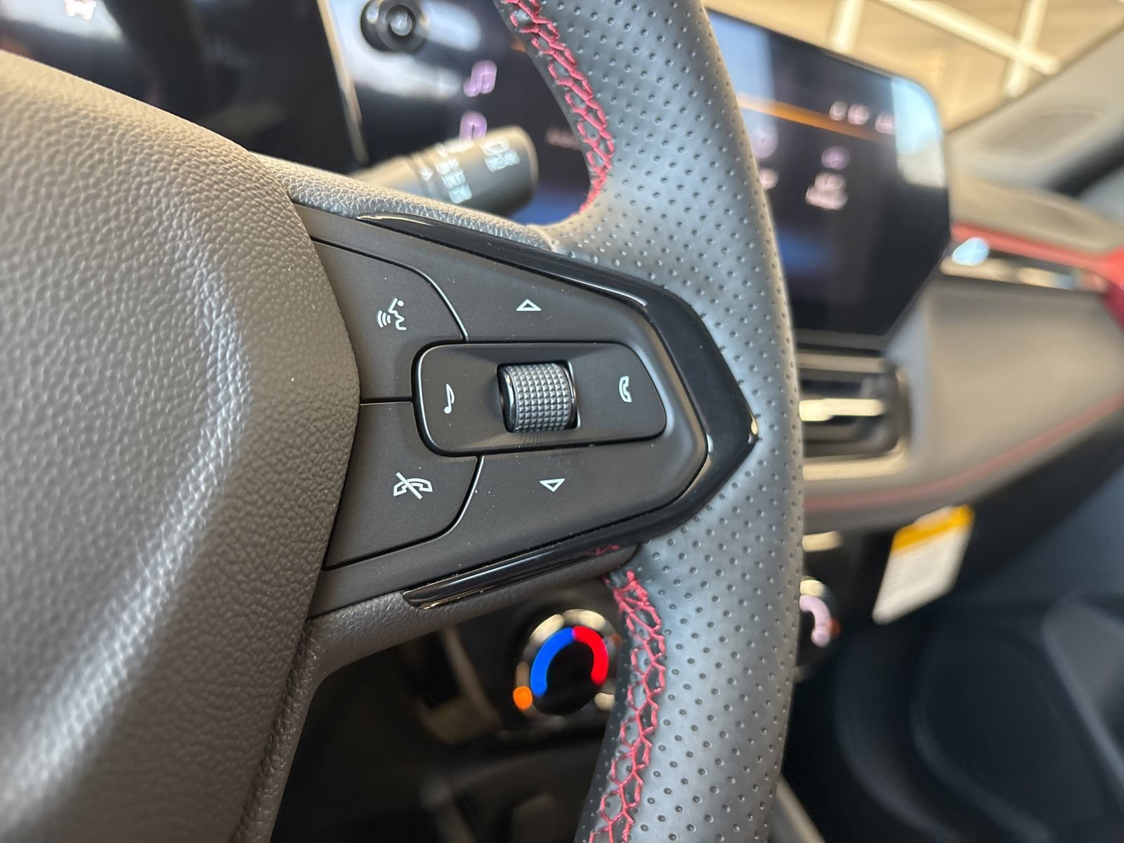 New 2026 Chevrolet TrailBlazer RS w/ Driver Confidence Package FWD image 26