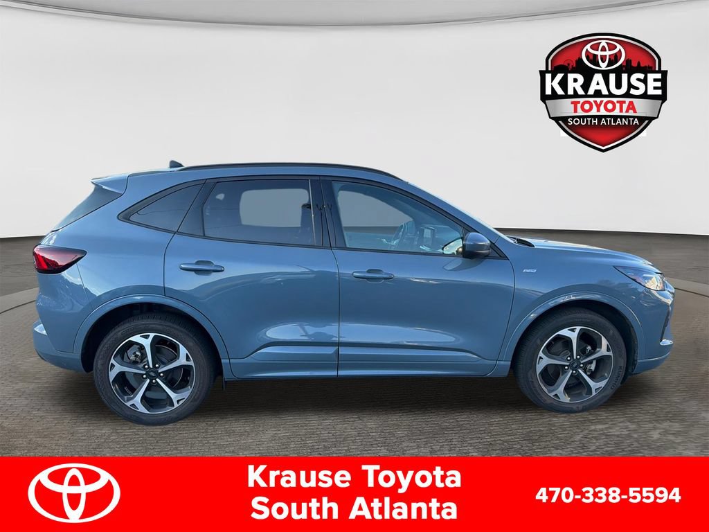 Used 2023 Ford Escape ST-Line Select w/ Tech Pack #2 AWD/4WD image 9