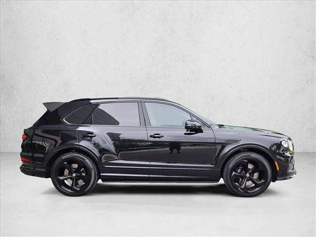 Used 2023 Bentley Bentayga AWD/4WD image 4