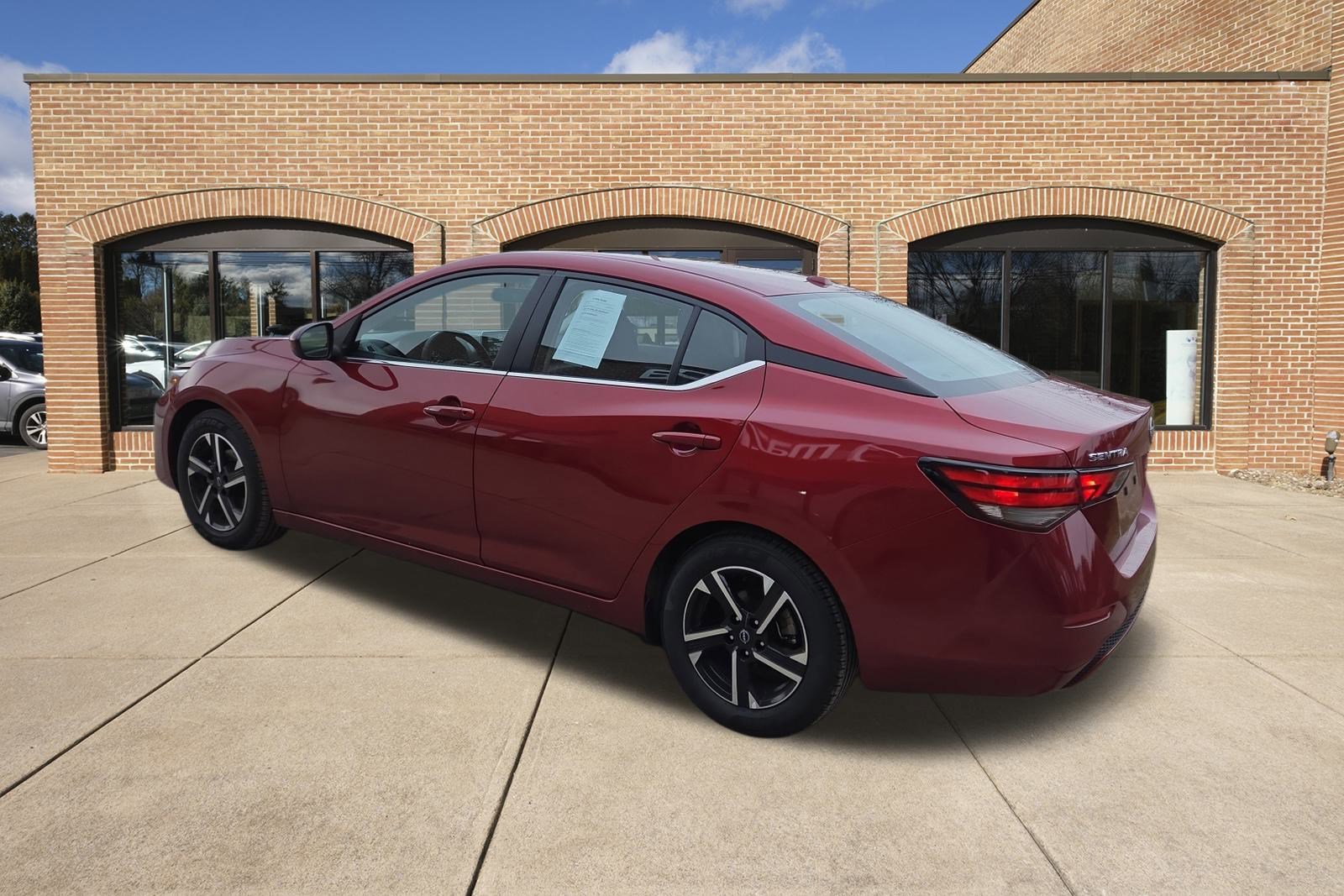 Used 2024 Nissan Sentra SV image 5