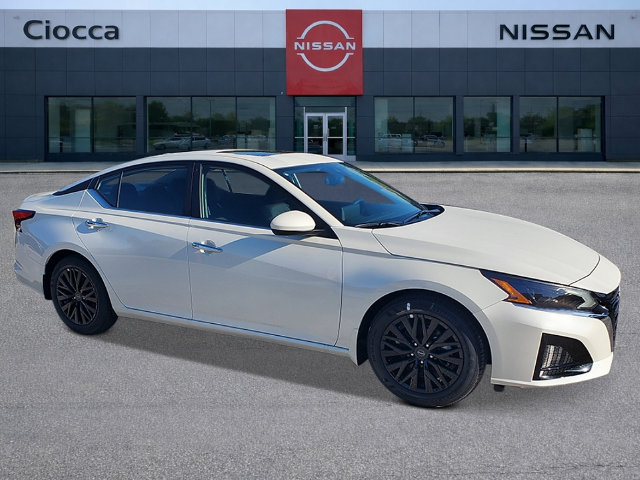 New 2026 Nissan Altima 2.5 SV w/ SV Special Edition Package FWD image 2