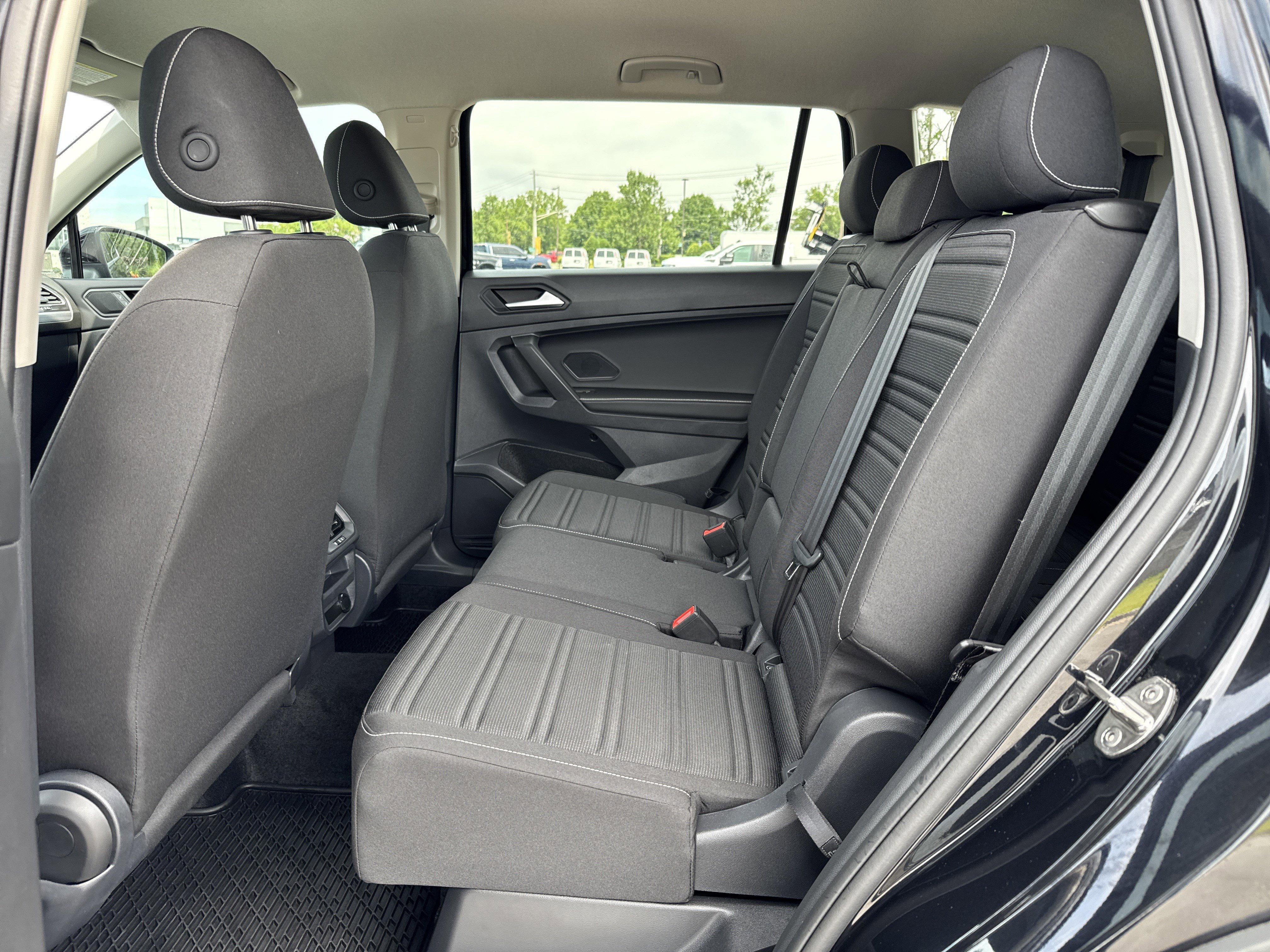 Used 2024 Volkswagen Tiguan S FWD image 28