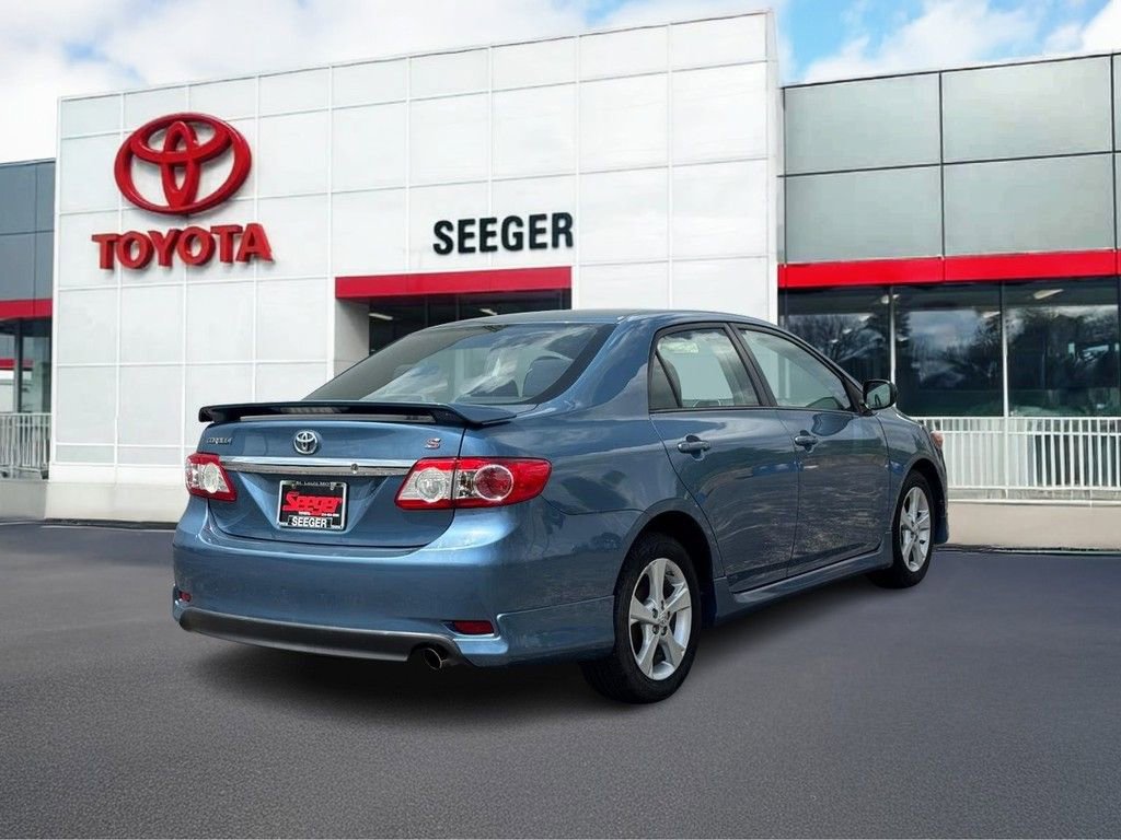 Used 2013 Toyota Corolla S FWD image 3