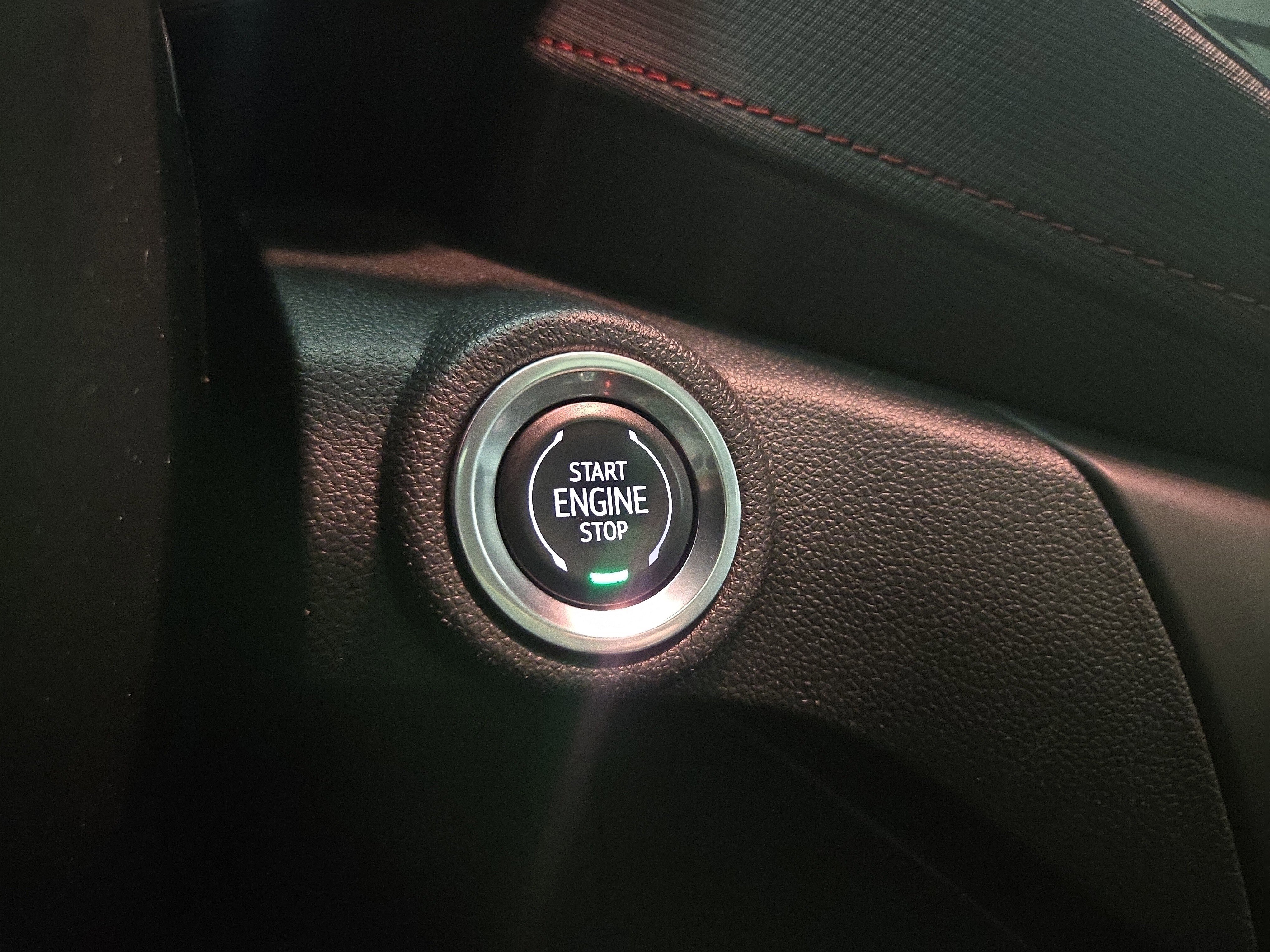 Certified 2022 Chevrolet TrailBlazer RS w/ Sun and Liftgate Package image 24