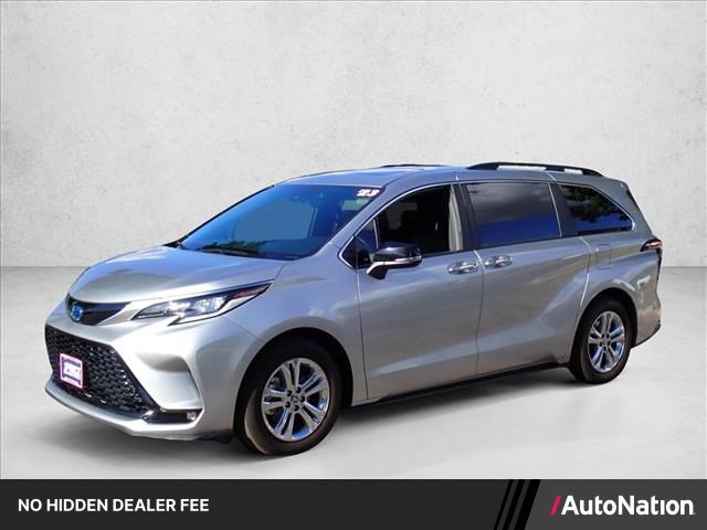 Used 2023 Toyota Sienna XSE