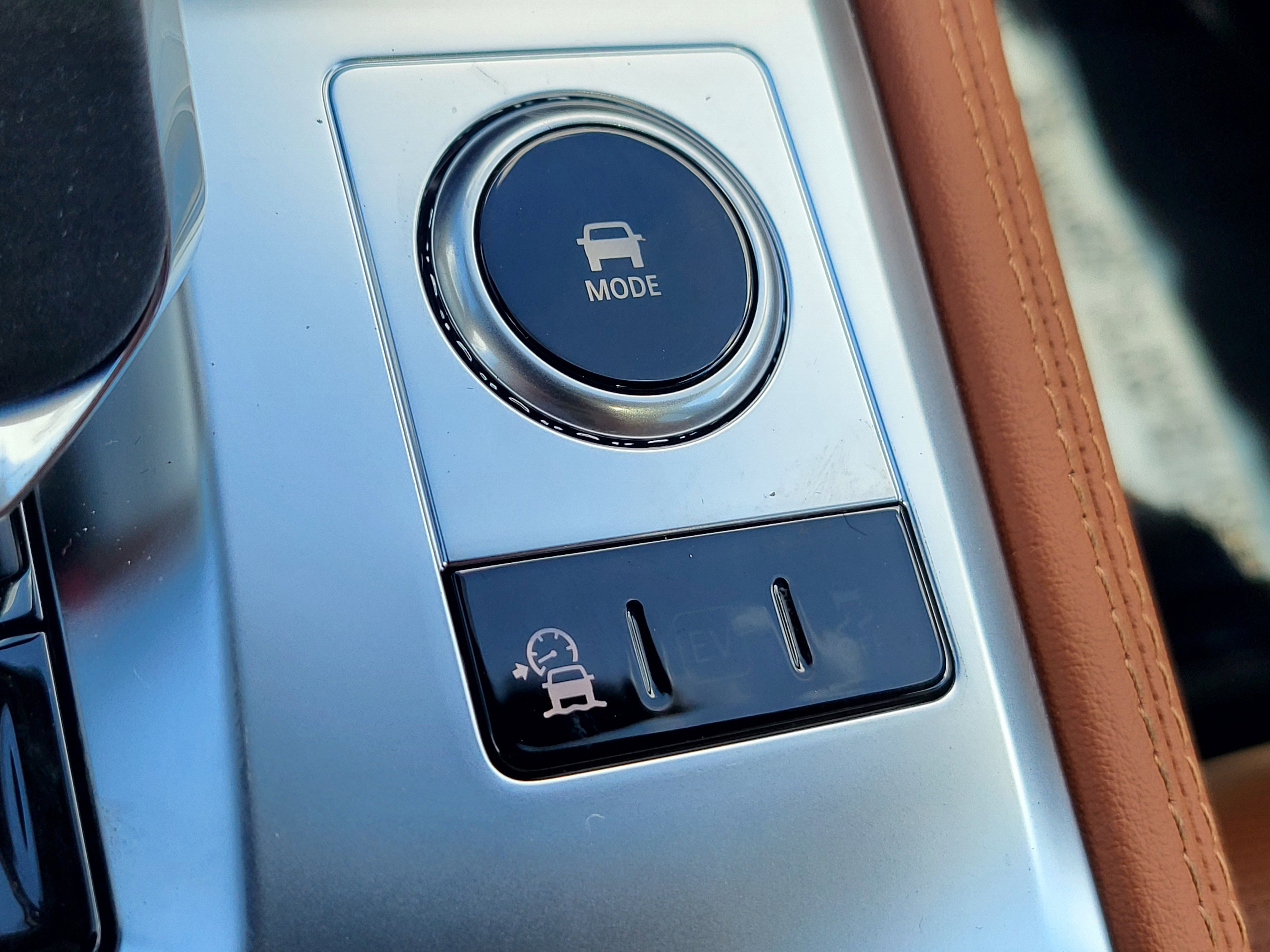 New 2026 Jaguar F-PACE R-Dynamic S image 30