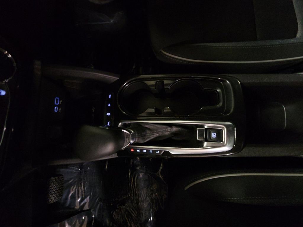 Certified 2025 Chevrolet TrailBlazer LT w/ Convenience Package image 21