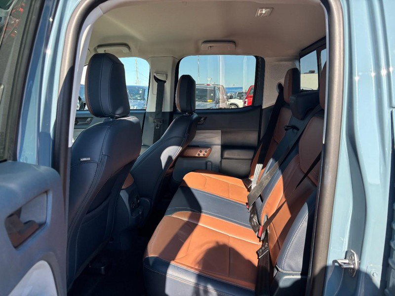 Used 2022 Ford Maverick Lariat w/ Lariat Luxury Package image 12