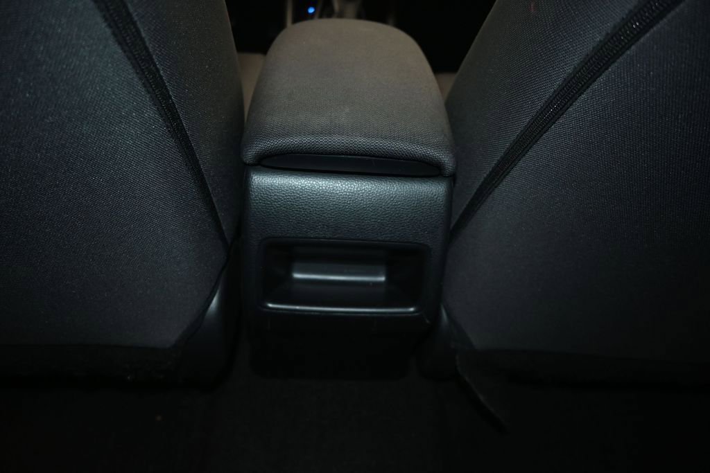 Used 2022 Toyota Corolla LE FWD image 18