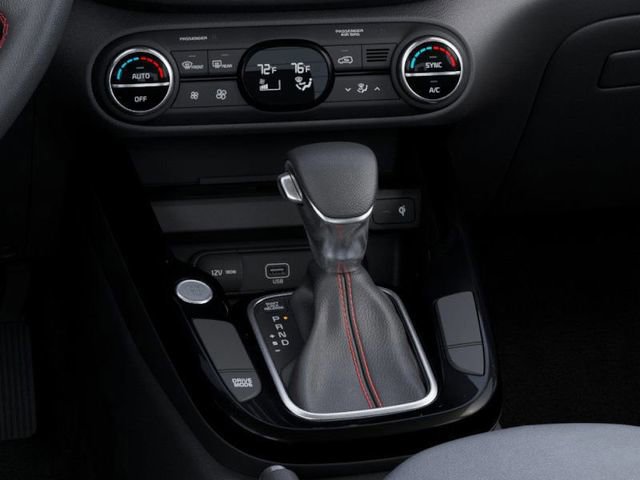 Certified 2025 Kia Soul GT-Line FWD image 24
