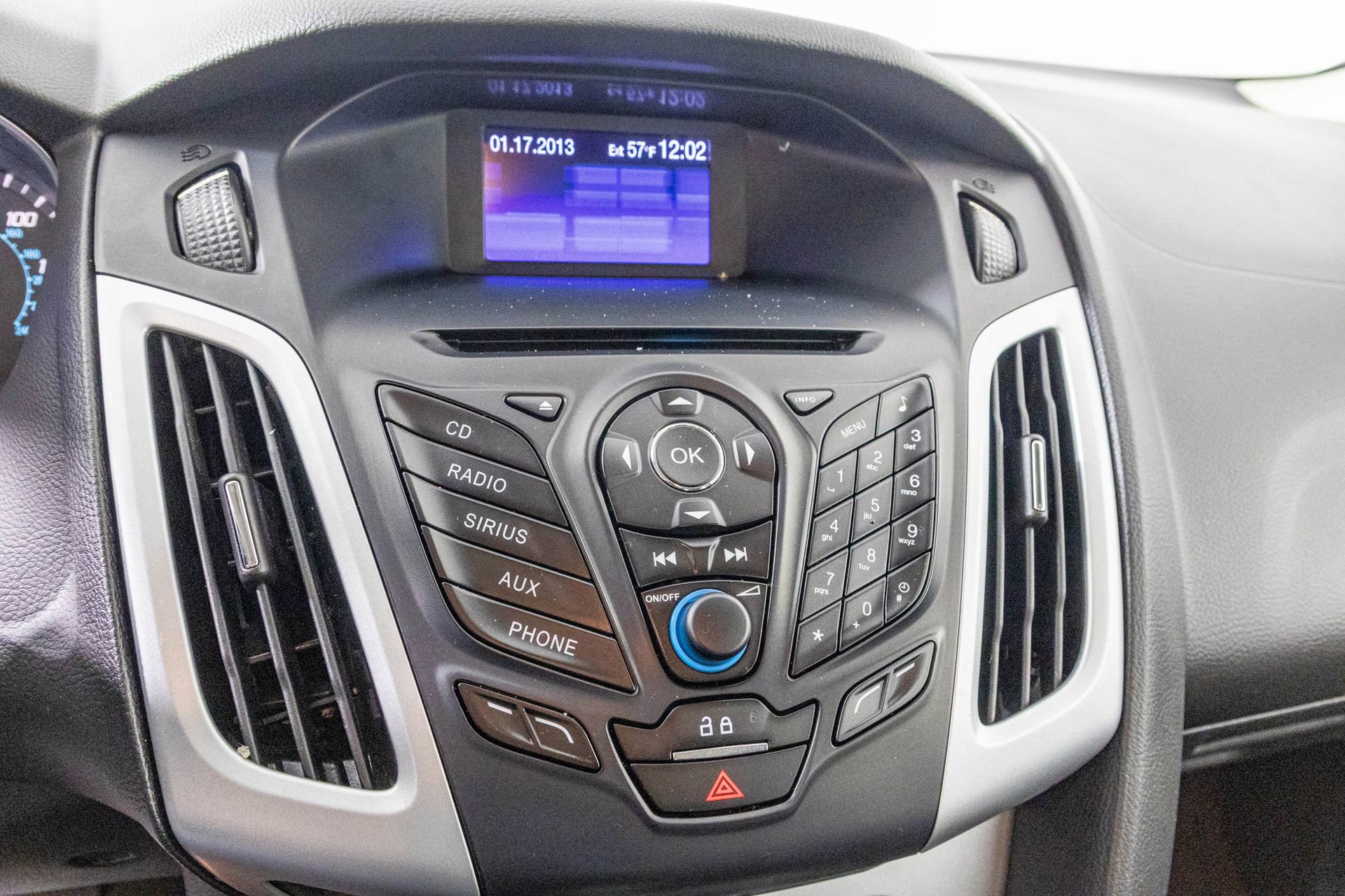 Used 2013 Ford Focus SE image 21