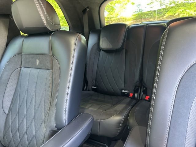 Used 2025 Mercedes-Benz GLS 63 AMG 4MATIC image 12