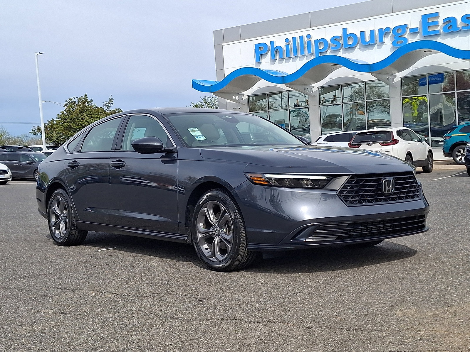 Used 2023 Honda Accord EX video 1