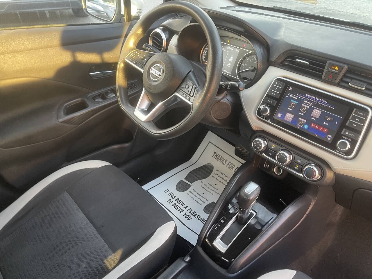Used 2021 Nissan Versa SV FWD image 23