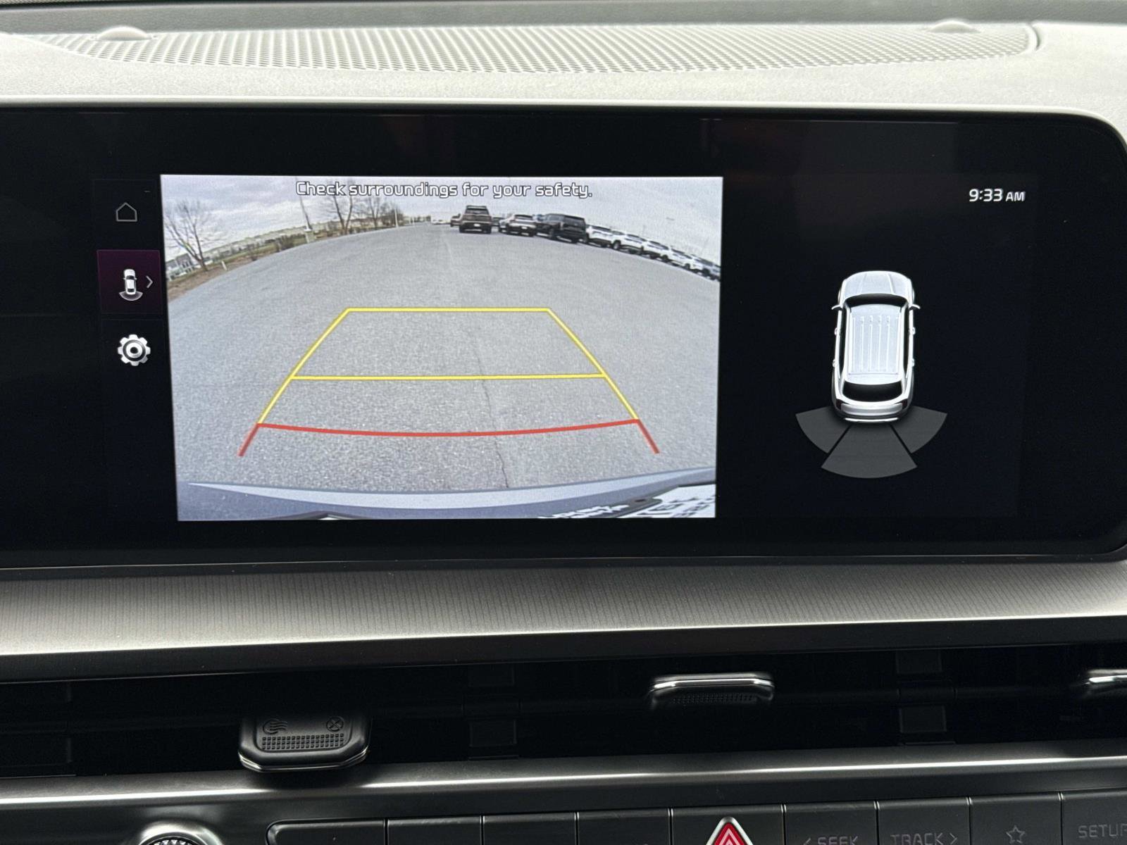 Used 2024 Kia Telluride S image 4