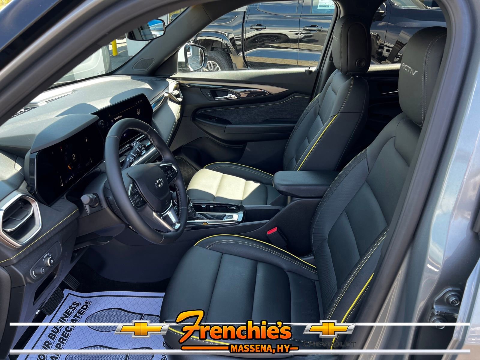 Used 2024 Chevrolet TrailBlazer ACTIV AWD/4WD image 11