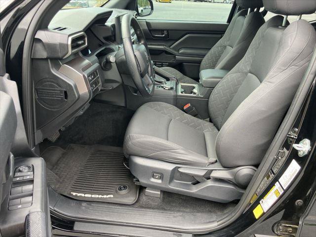 Certified 2024 Toyota Tacoma SR5 AWD/4WD image 12