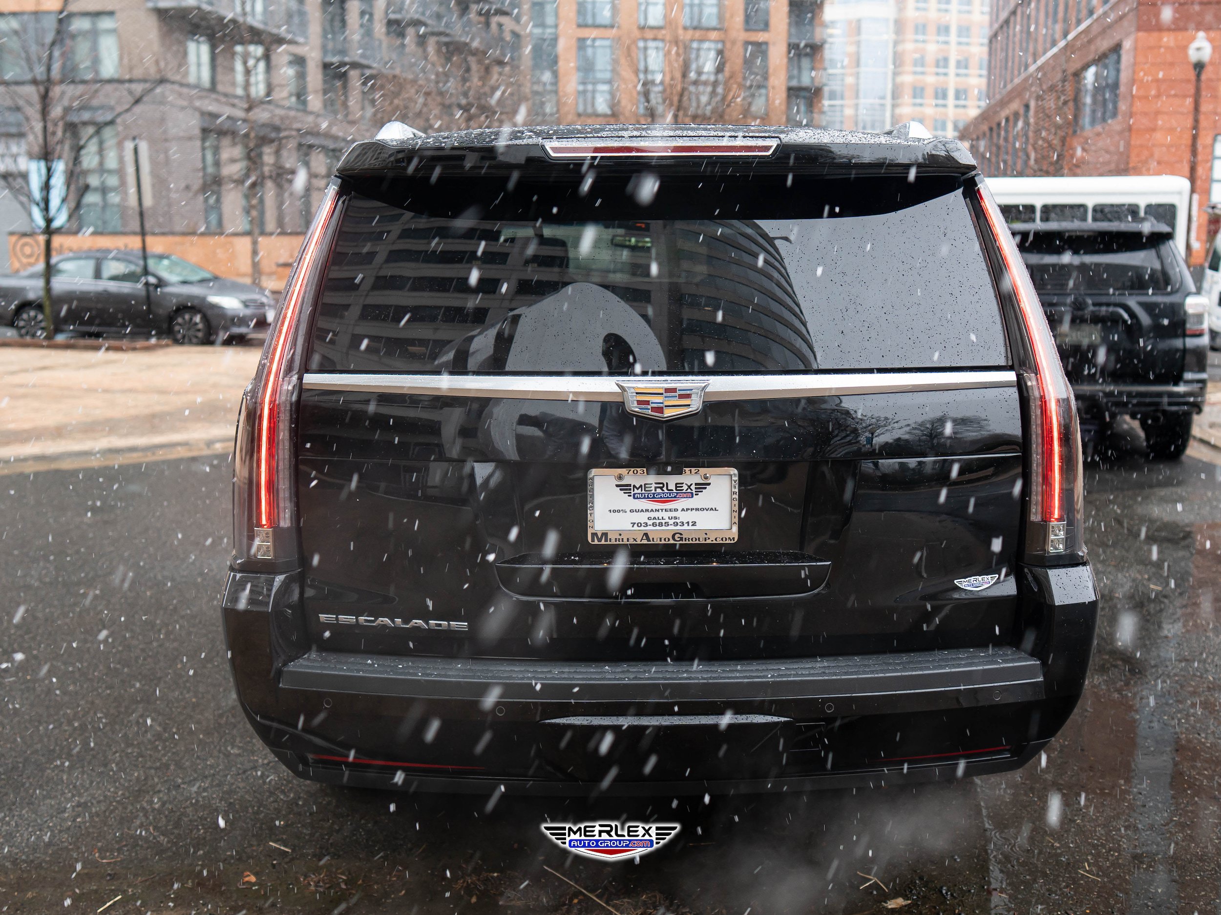 Used 2019 Cadillac Escalade ESV Platinum AWD/4WD image 6