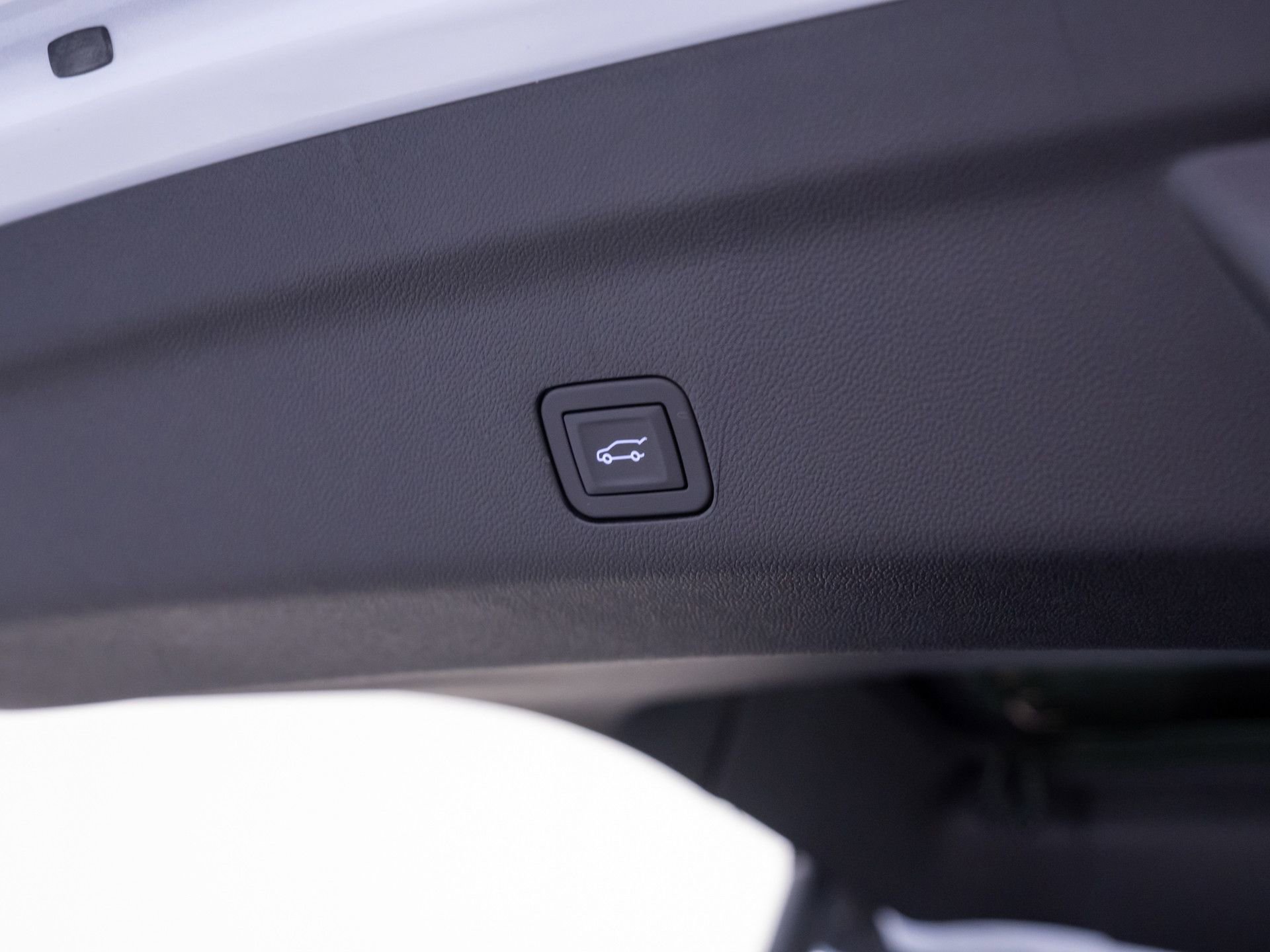 New 2026 Cadillac Escalade Luxury image 39