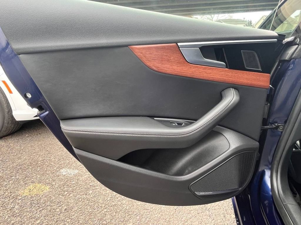 Used 2022 Audi A5 2.0T Premium Plus w/ Premium Plus image 25