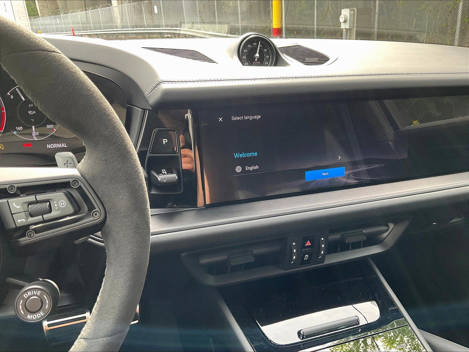 New 2026 Porsche Cayenne GTS image 9