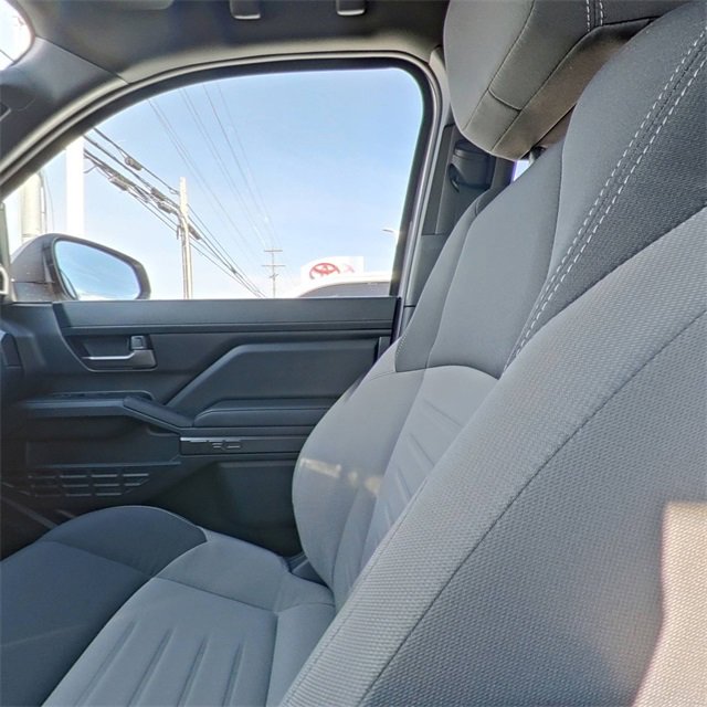 Used 2025 Toyota Tacoma TRD Sport image 26