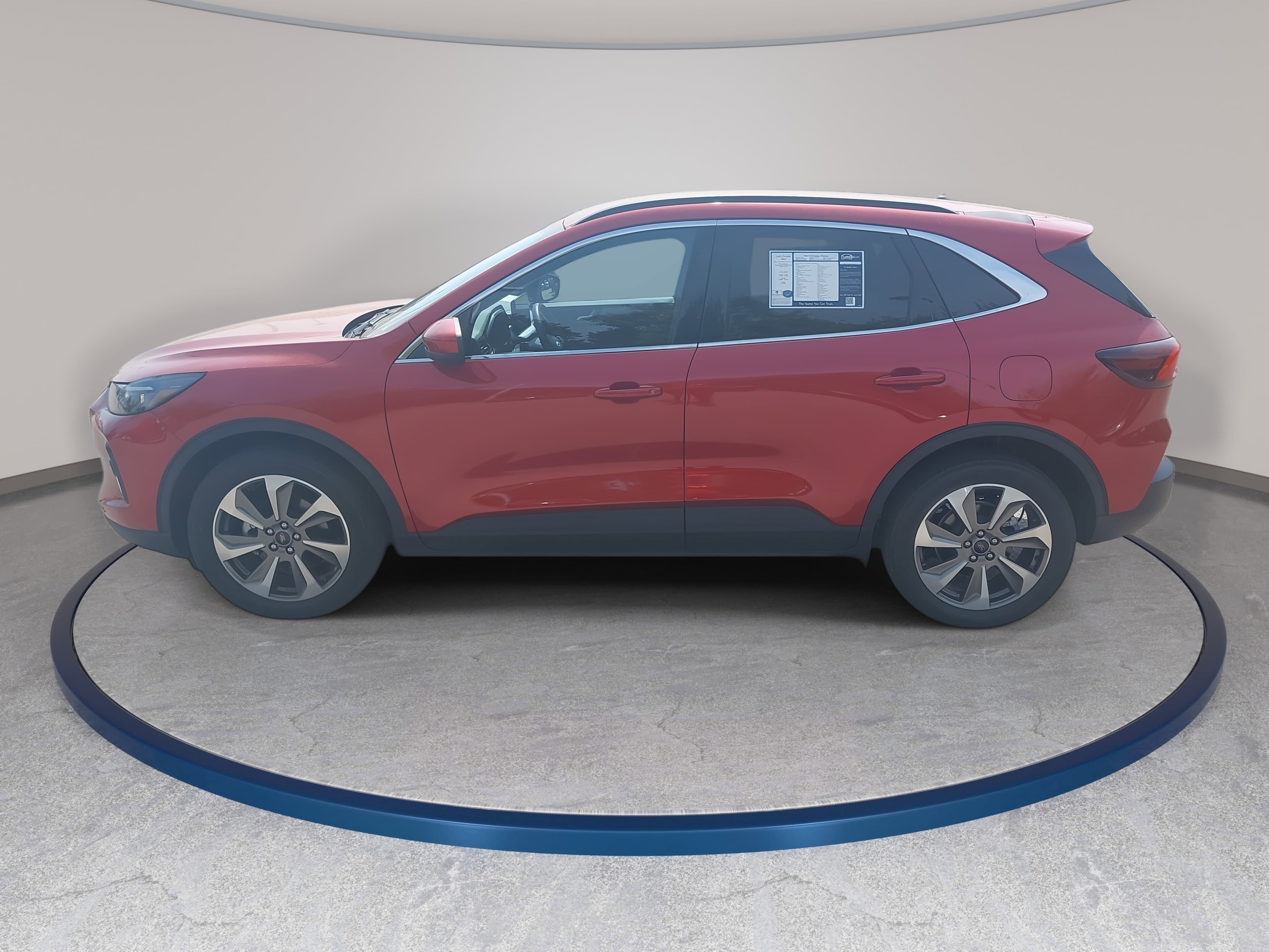 Used 2023 Ford Escape Platinum AWD/4WD image 8