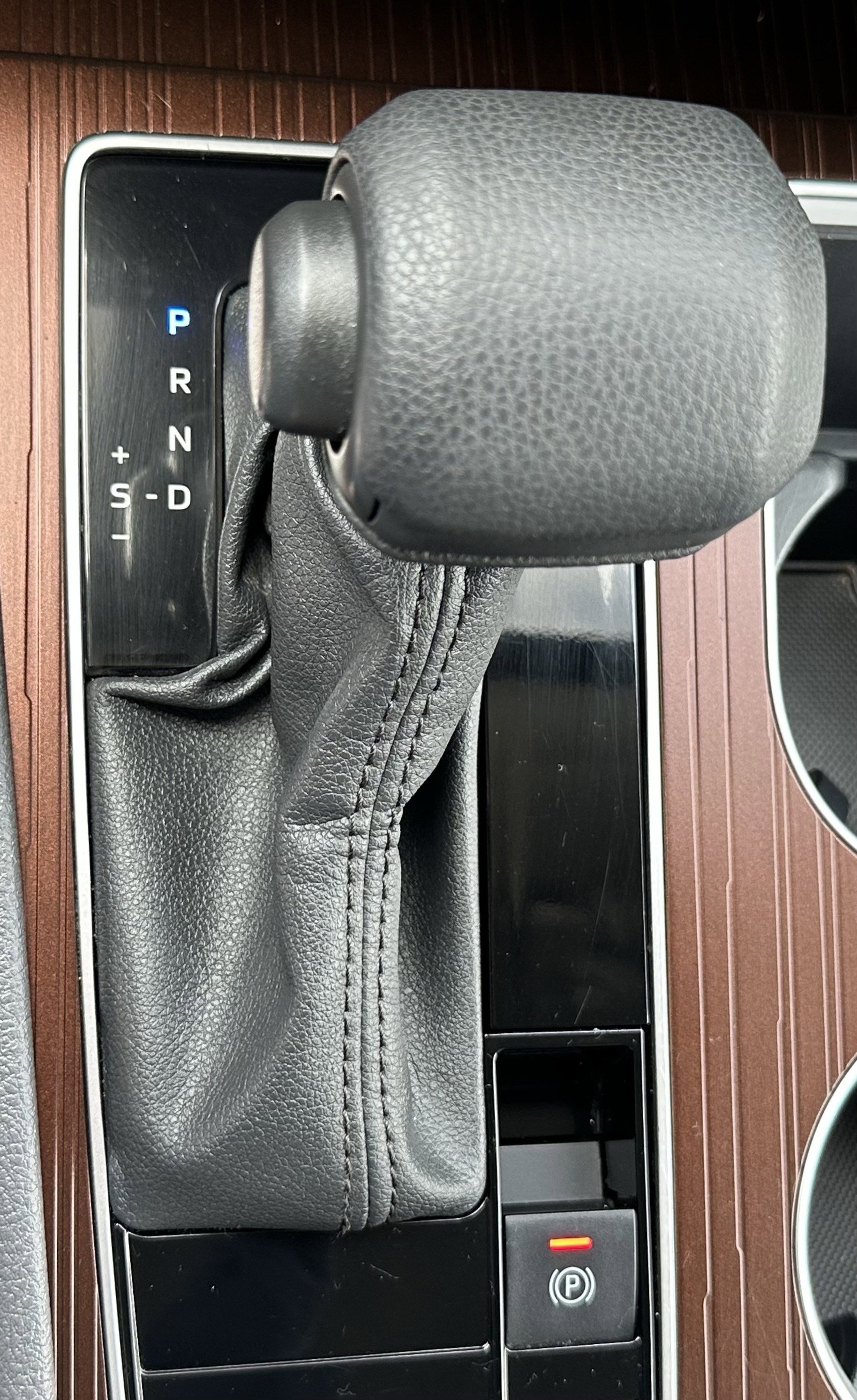 Used 2023 Toyota Sienna LE image 30